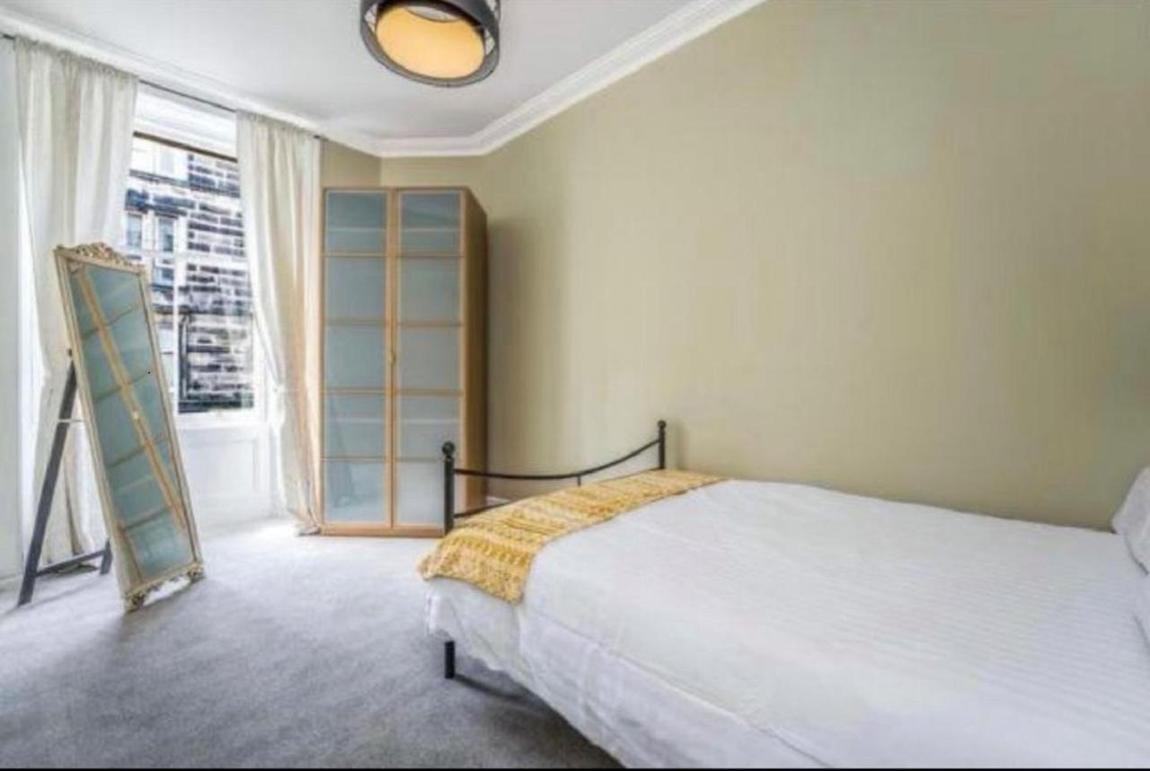 Spacious & Comfortable 3 Bedroom Apartment - Near City Centre - Free Parking Available - Sleeps Up To 5 Guests 에든버러 외부 사진